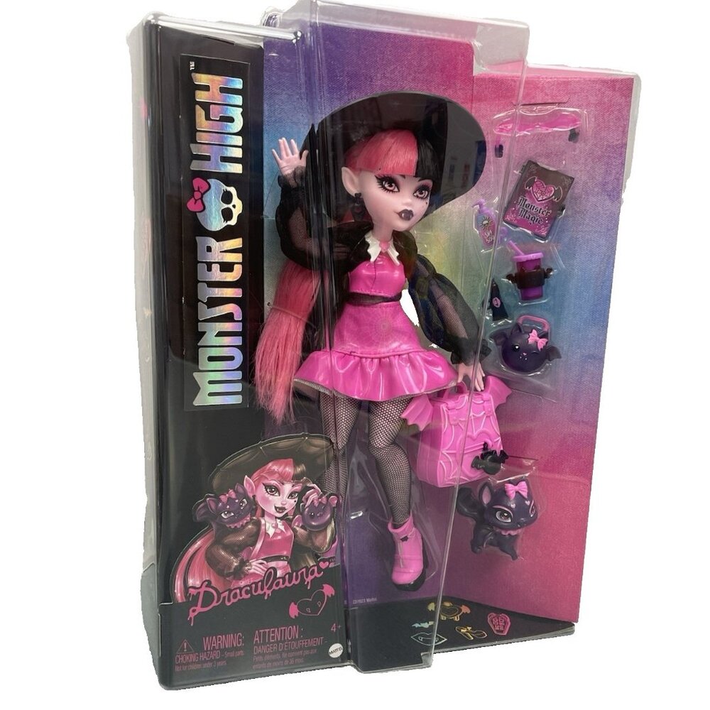 Monster High Draculaura  Fashion Doll w/Accessories